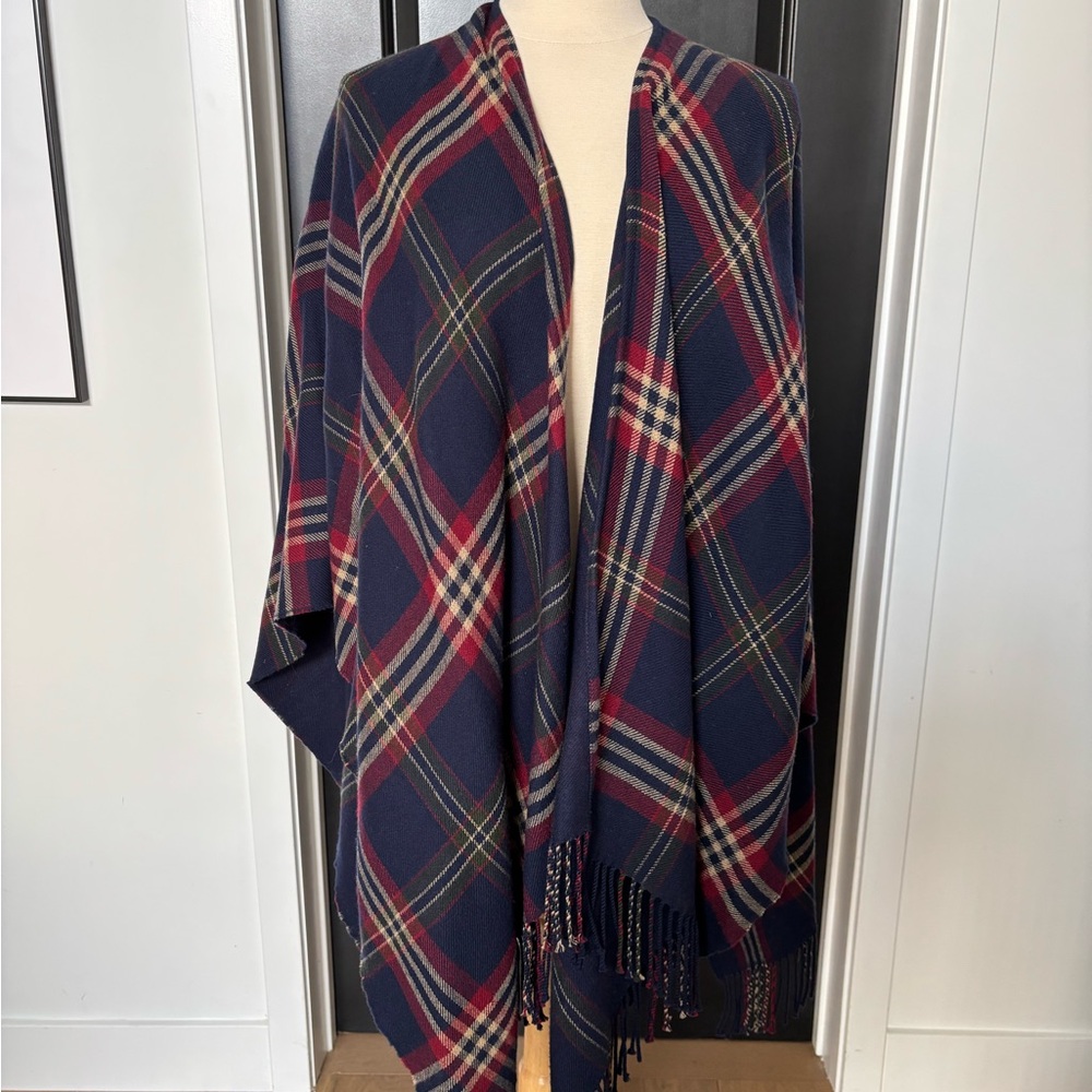 Brooks Brothers Tartan Wool Shawl in Navy and Red